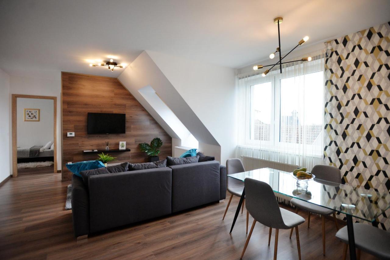 One Luxury Suites Eger Exterior foto